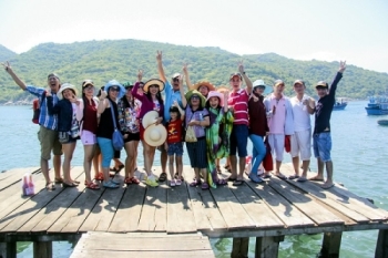 Đến với miền nắng và gió