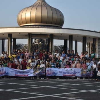 GIA THY VỚI HÀNH TRÌNH KHÁM PHÁ ĐẤT NƯỚC HỒI GIÁO MALAYSIA