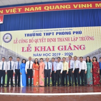 LỄ CÔNG BỐ QUYẾT ĐỊNH THÀNH LẬP TRƯỜNG THPT PHONG PHÚ & KHAI GIẢNG NĂM HỌC MỚI 2019 - 2020