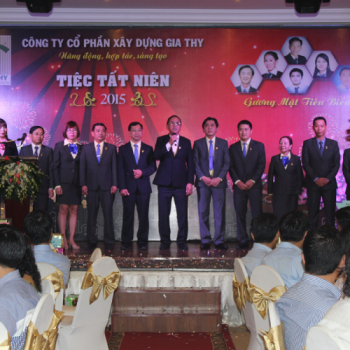 Tiệc tất niên Gia Thy năm 2015